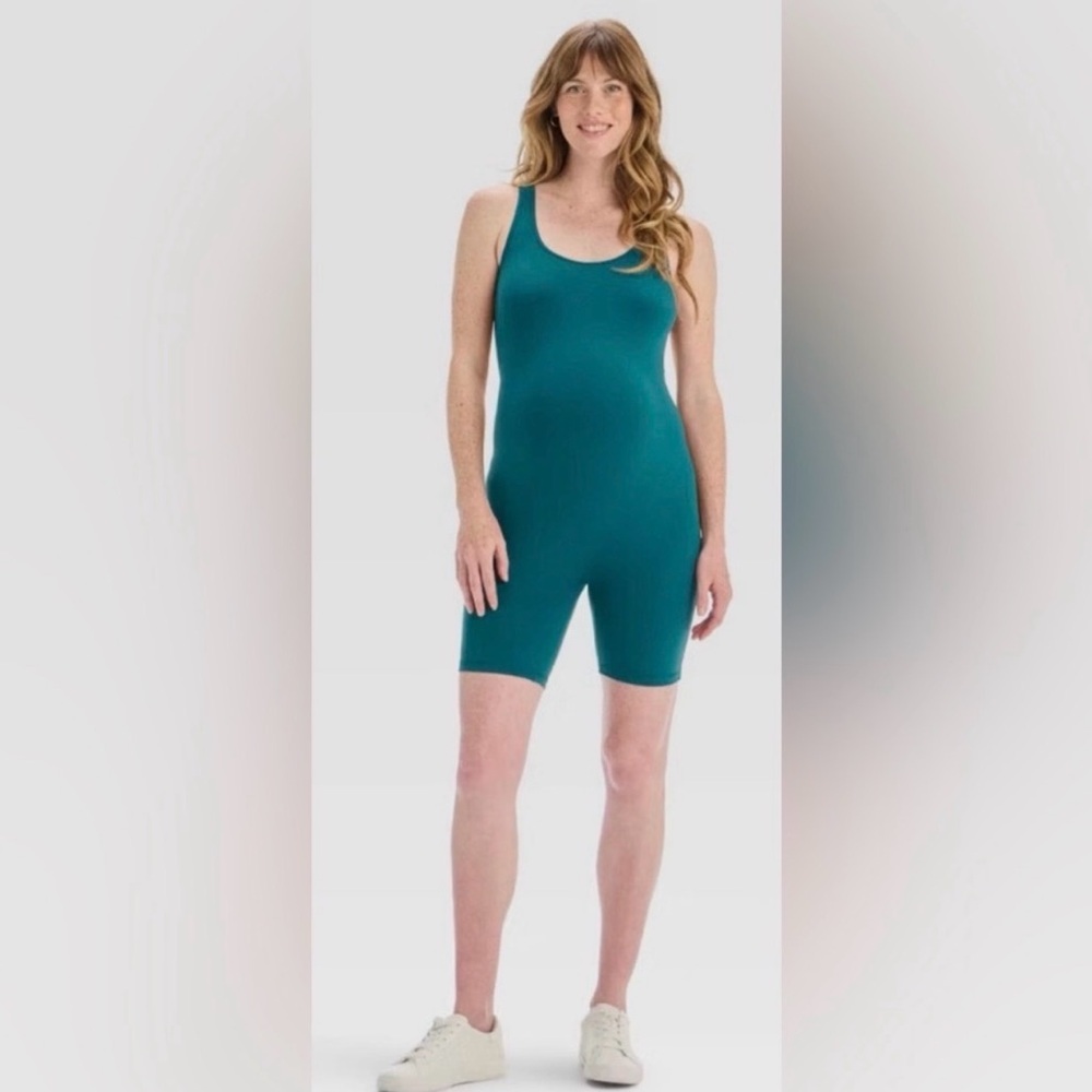 Maternity Unitard-Isabel maternity size MEDIUM Unitard NWT